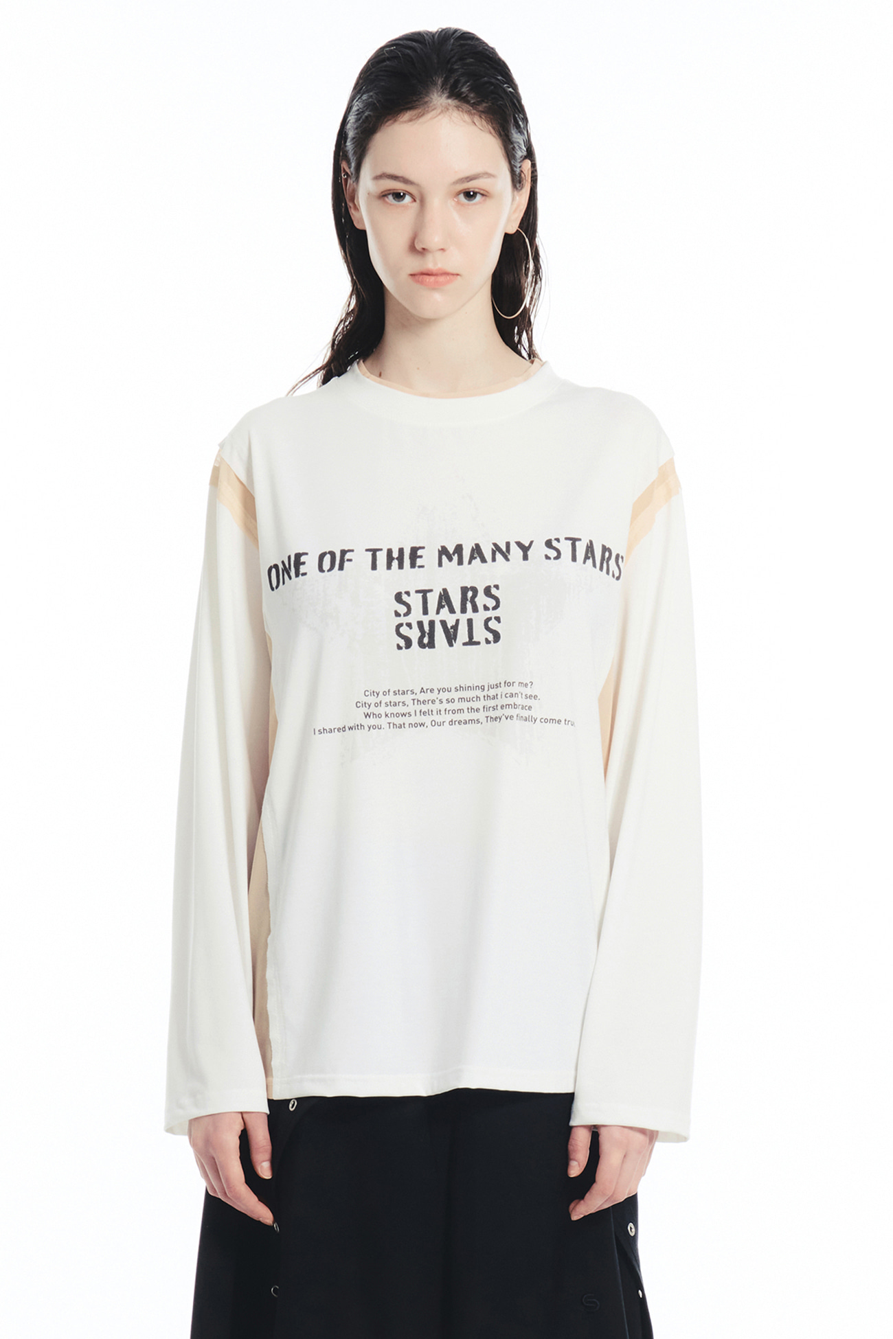 CUT-OUT STAR LONG SLEEVE TOP / WHITE, 세릭